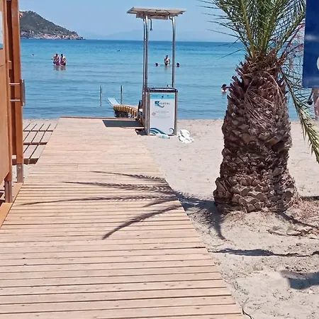 Elia 3* Agia Marina (Aegina)