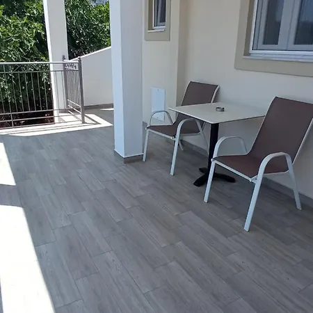 Aparthotel Elia